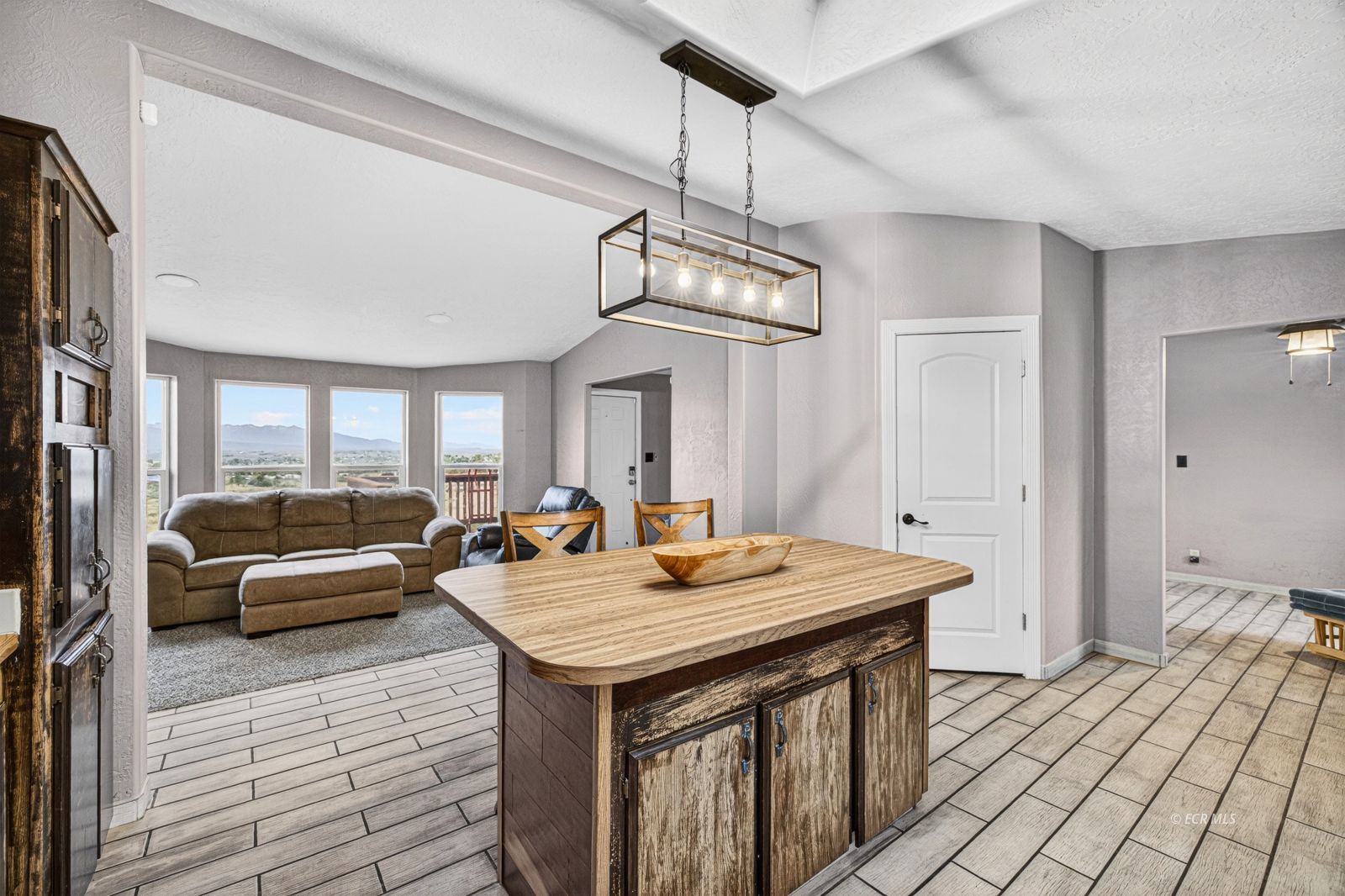 538 Spring Valley Parkway Spring Creek, NV 89815 - Photo 19 of 44