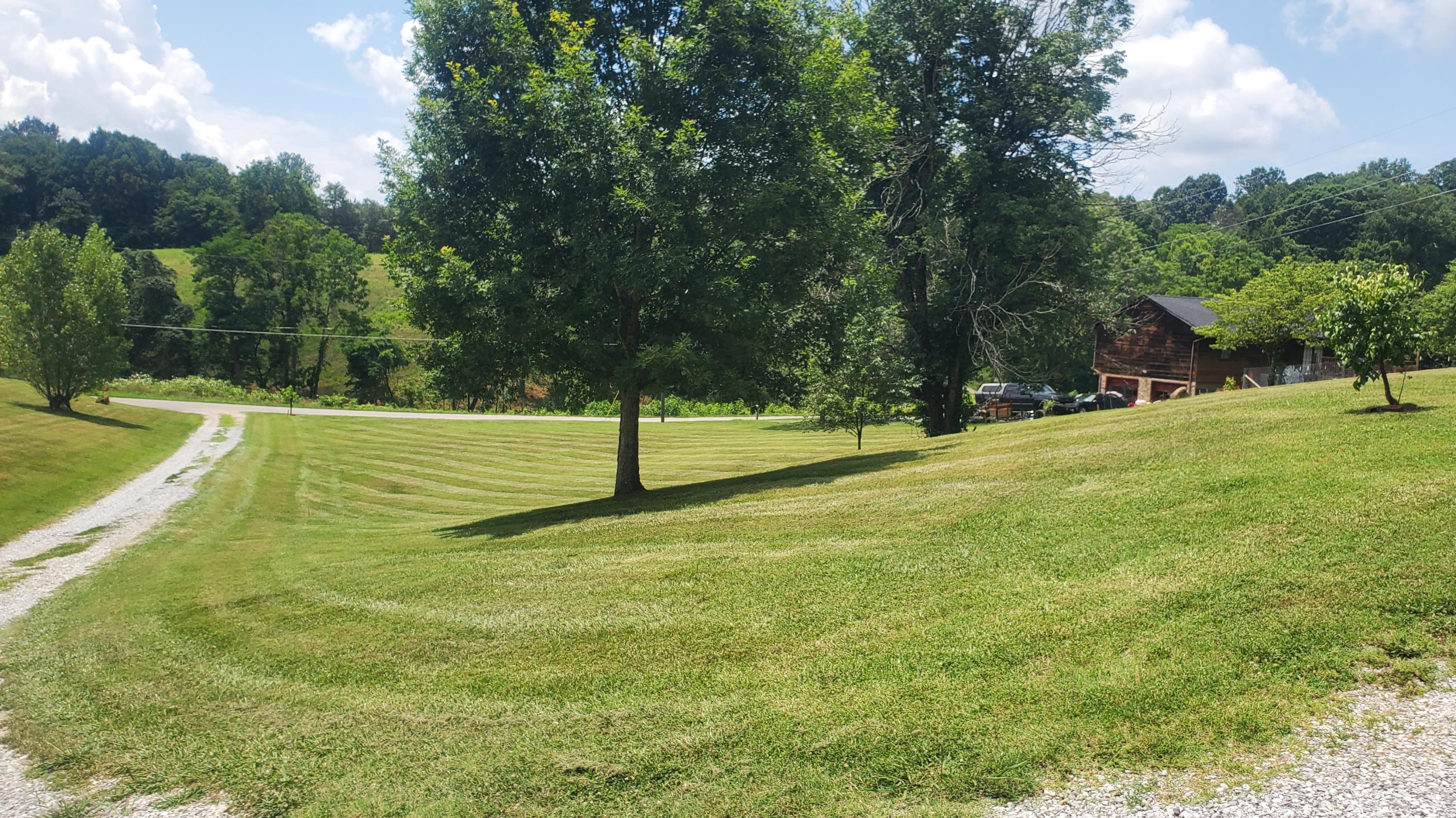 318 Harless Road Corryton, TN 37721 - Photo 4 of 30 20210714_131945