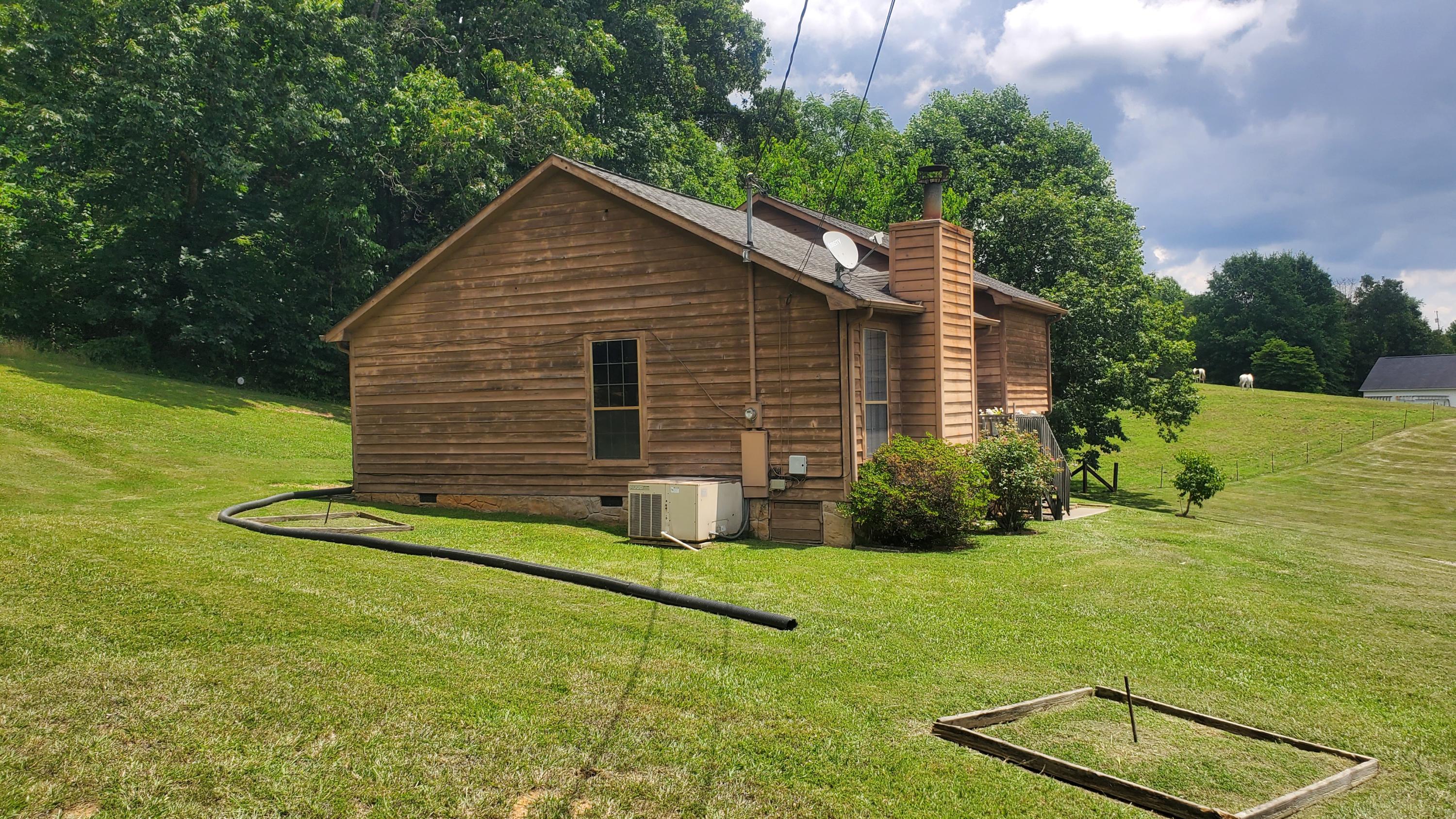 318 Harless Road Corryton, TN 37721 - Photo 8 of 30 20210714_131820