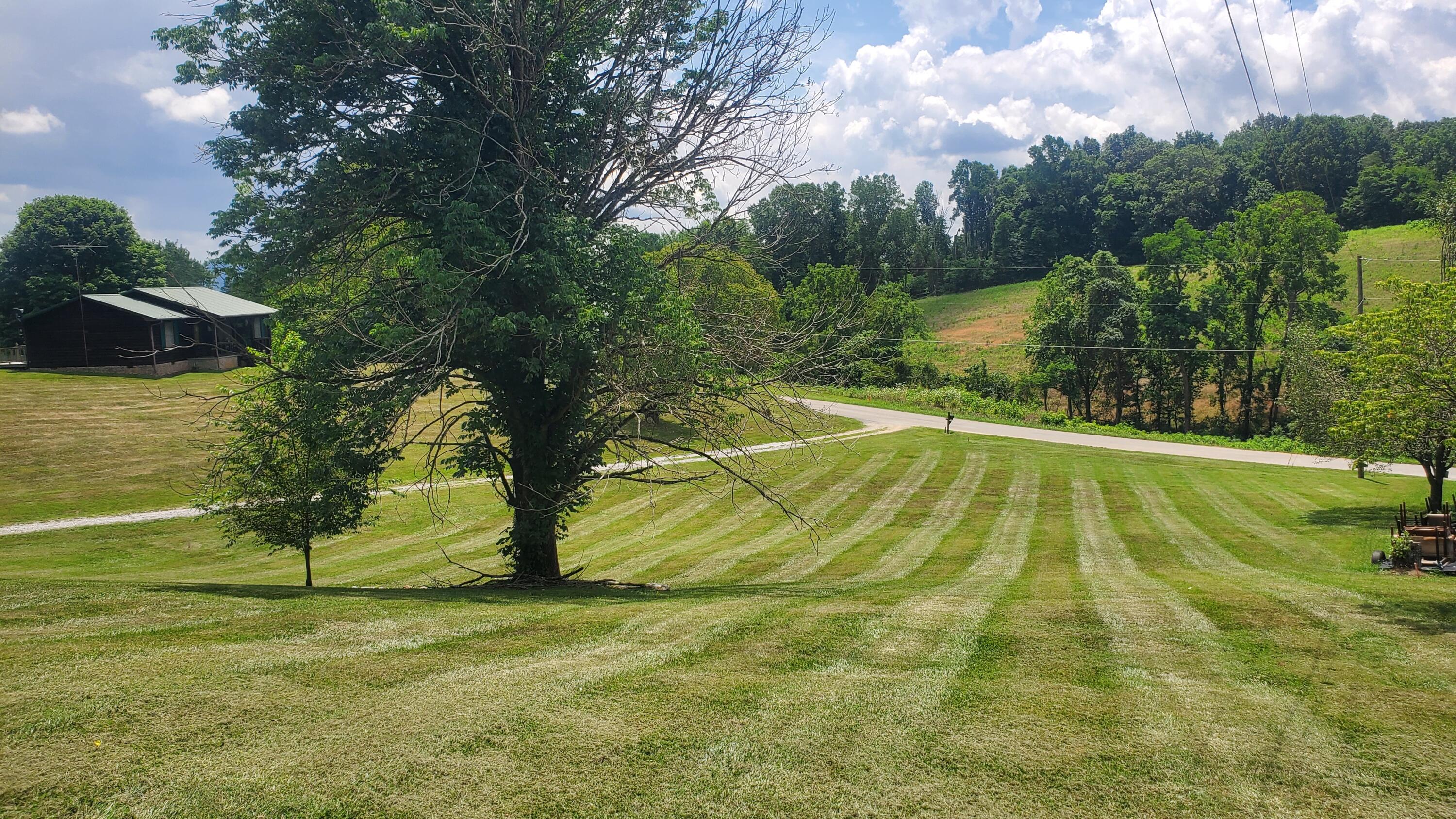 318 Harless Road Corryton, TN 37721 - Photo 9 of 30 20210714_131817