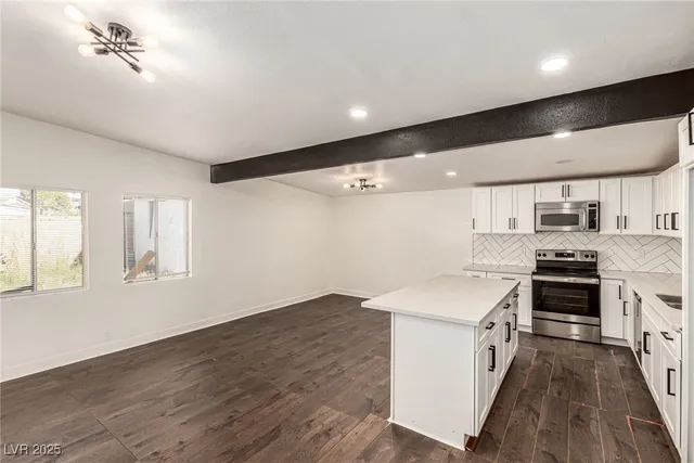 $385,000 | 3220 Stanley Avenue, North Las Vegas, NV 89030