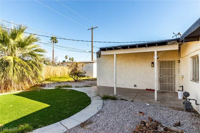 $385,000 | 3220 Stanley Avenue, North Las Vegas, NV 89030