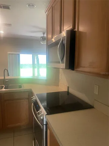 $1,800 | 3308 Wilshire Way Road, Unit 177, Orlando, FL 32829