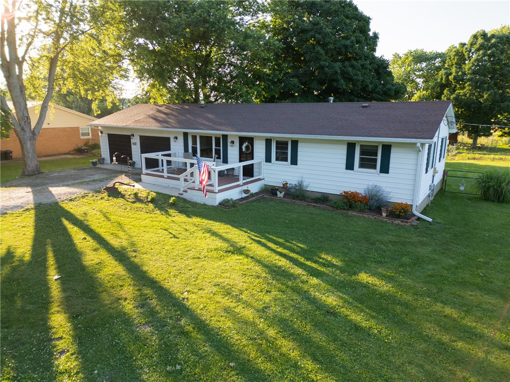 621 Poland Road Danville, IL 61834 - Photo 1 of 39 Gallery Image 1