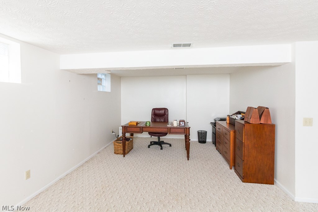 3373 Stanley Road Akron, OH 44333 - Photo 20 of 29 Gallery Image 20