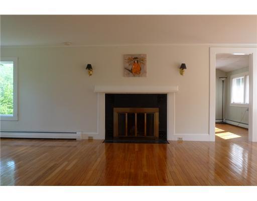 586 Belfast Road Camden, ME 04843 - Photo 7 of 12 Living Room.