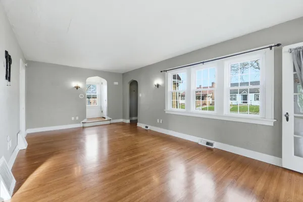 $249,900 | 1908 Kenwood Avenue, Fort Wayne, IN 46805
