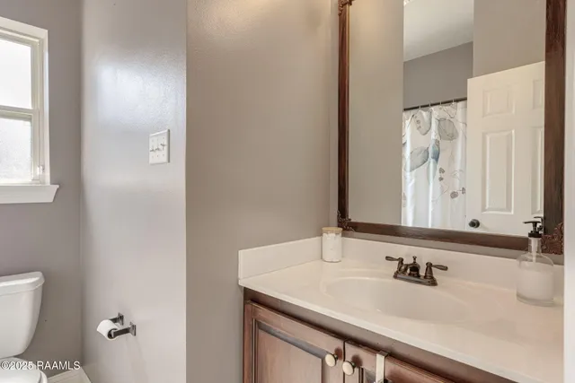 $264,500 | 107 Cezanne Drive, Rayne, LA 70578