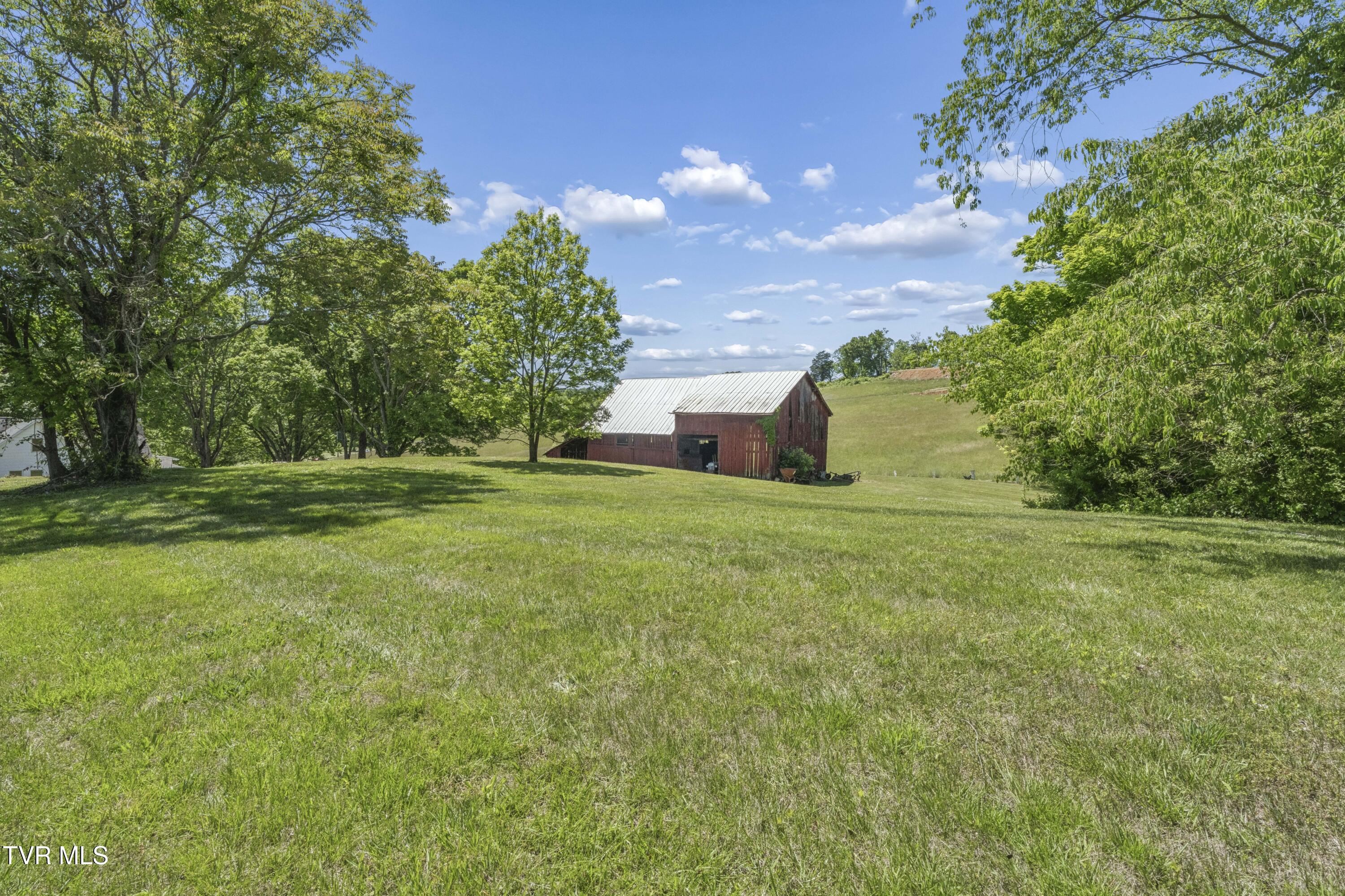 212 Highland Church Road Gray, TN 37615 - Photo 36 of 42 HighlandChurch--64