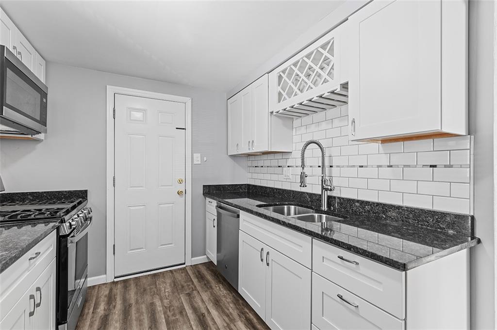 1027 Connor Road Pittsburgh, PA 15234 - Photo 15 of 40 Gallery Image 15