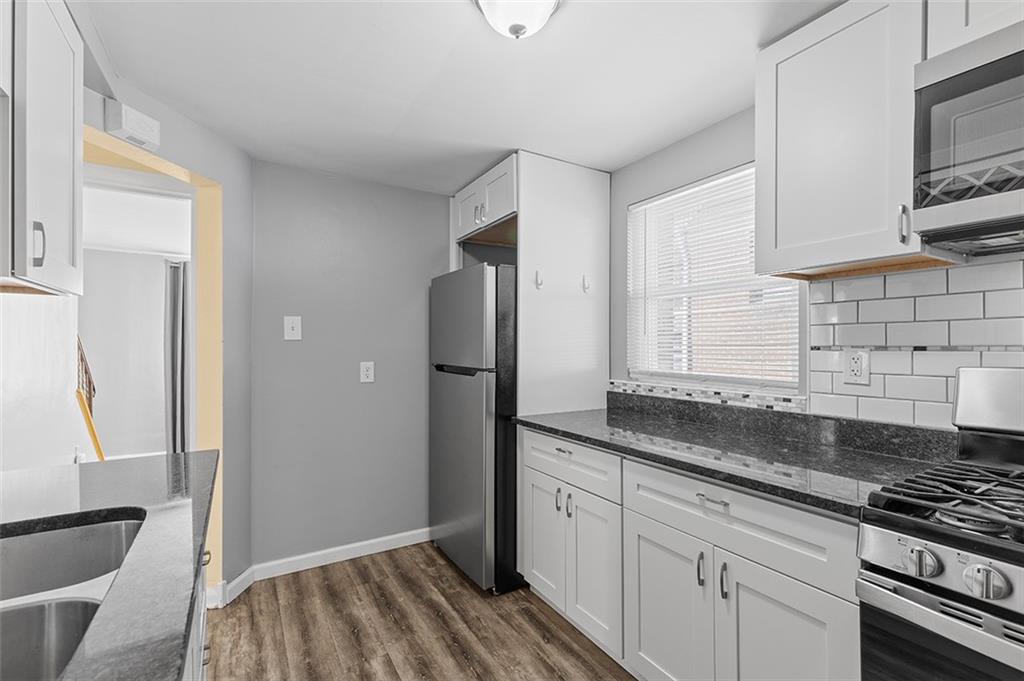 1027 Connor Road Pittsburgh, PA 15234 - Photo 16 of 40 Gallery Image 16