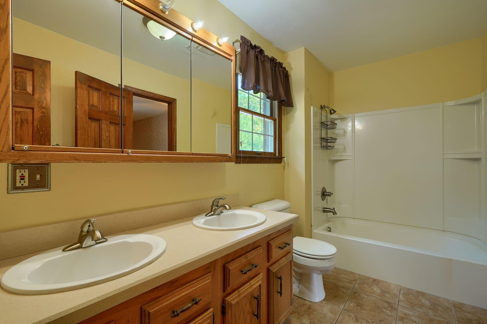 2865 Stringtown Road Northwest Lancaster, OH 43130 - Photo 40 of 60 2865 Stringtown Rd NW (52)