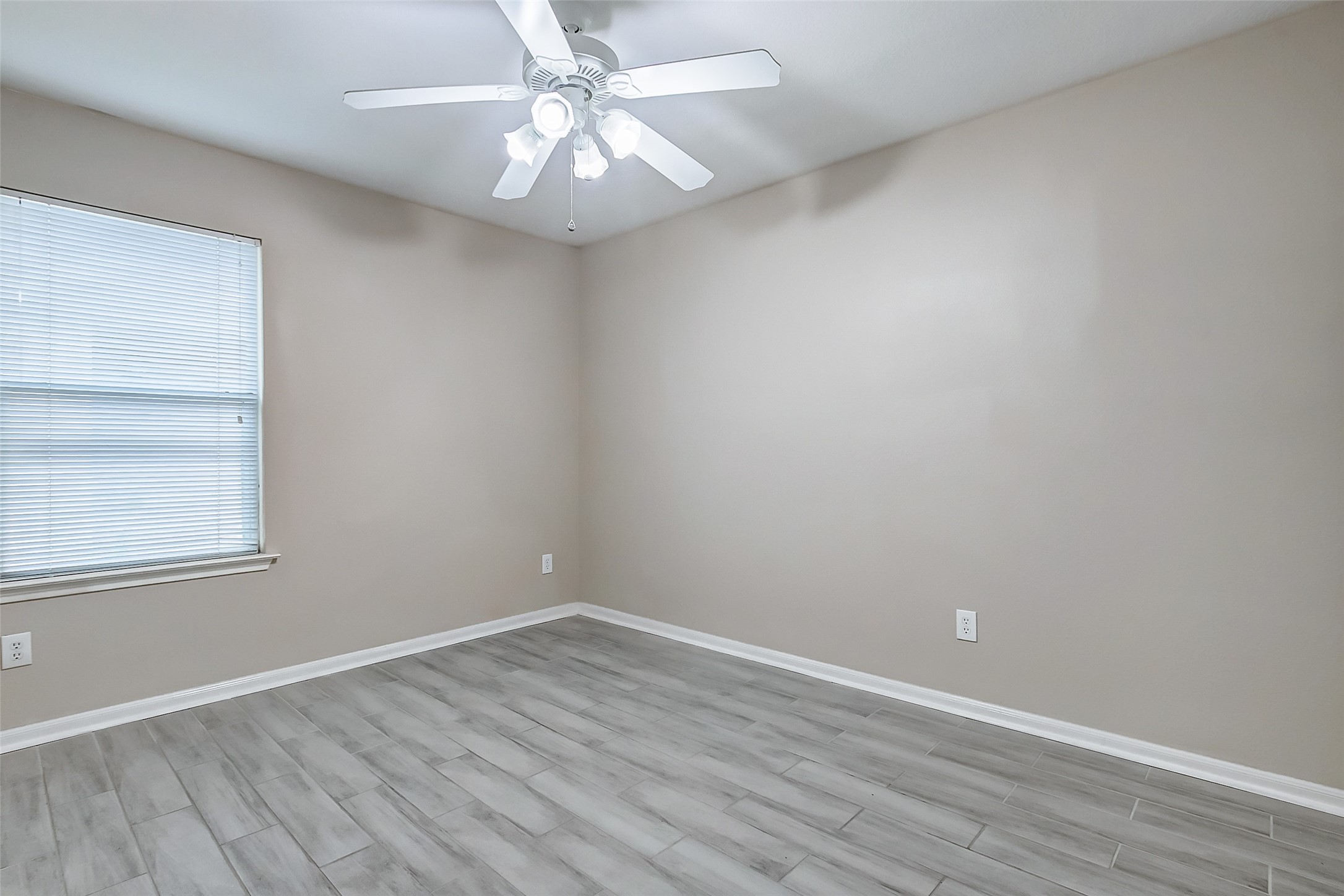 10822 Cane Grove Lane Houston, TX 77075 - Photo 36 of 44