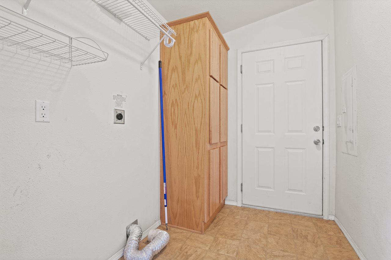 215 Meadowmere Road Deer Park, WA 99006 - Photo 15 of 21 Gallery Image 15