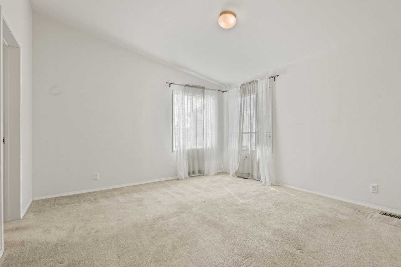 215 Meadowmere Road Deer Park, WA 99006 - Photo 16 of 21 Gallery Image 16