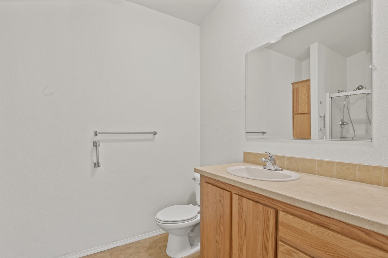 215 Meadowmere Road Deer Park, WA 99006 - Photo 17 of 21 Gallery Image 17