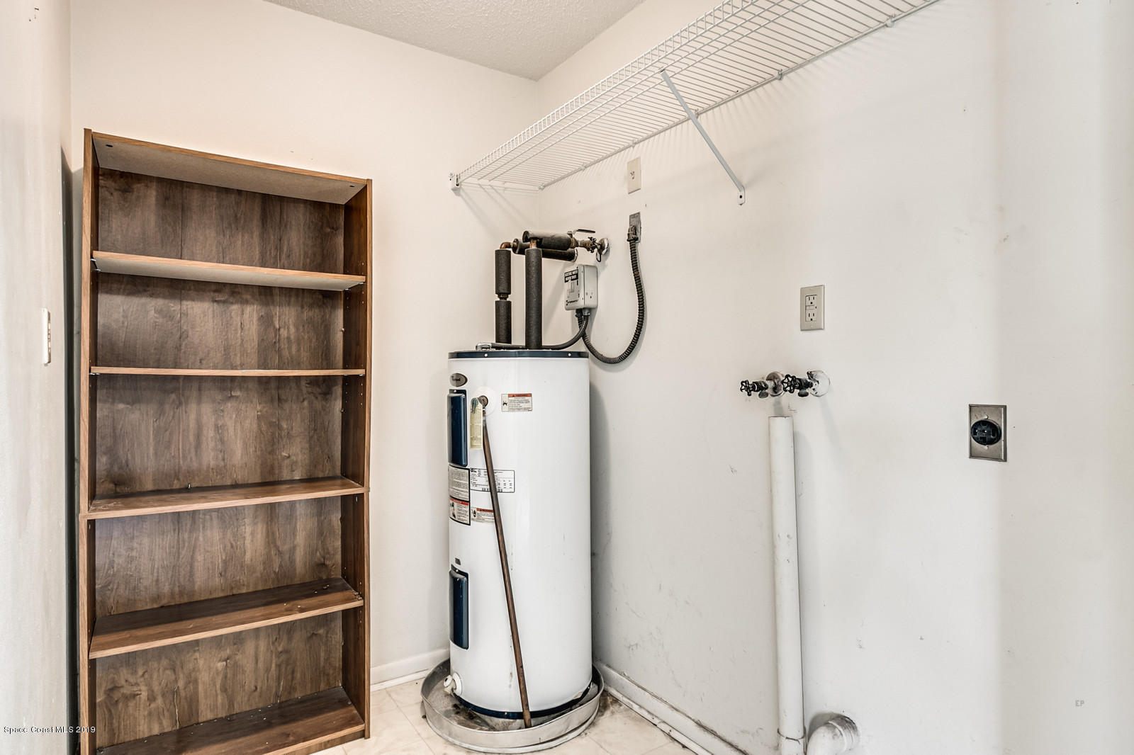 5964 Rena Avenue Cocoa, FL 32927 - Photo 13 of 16 Laundry Room