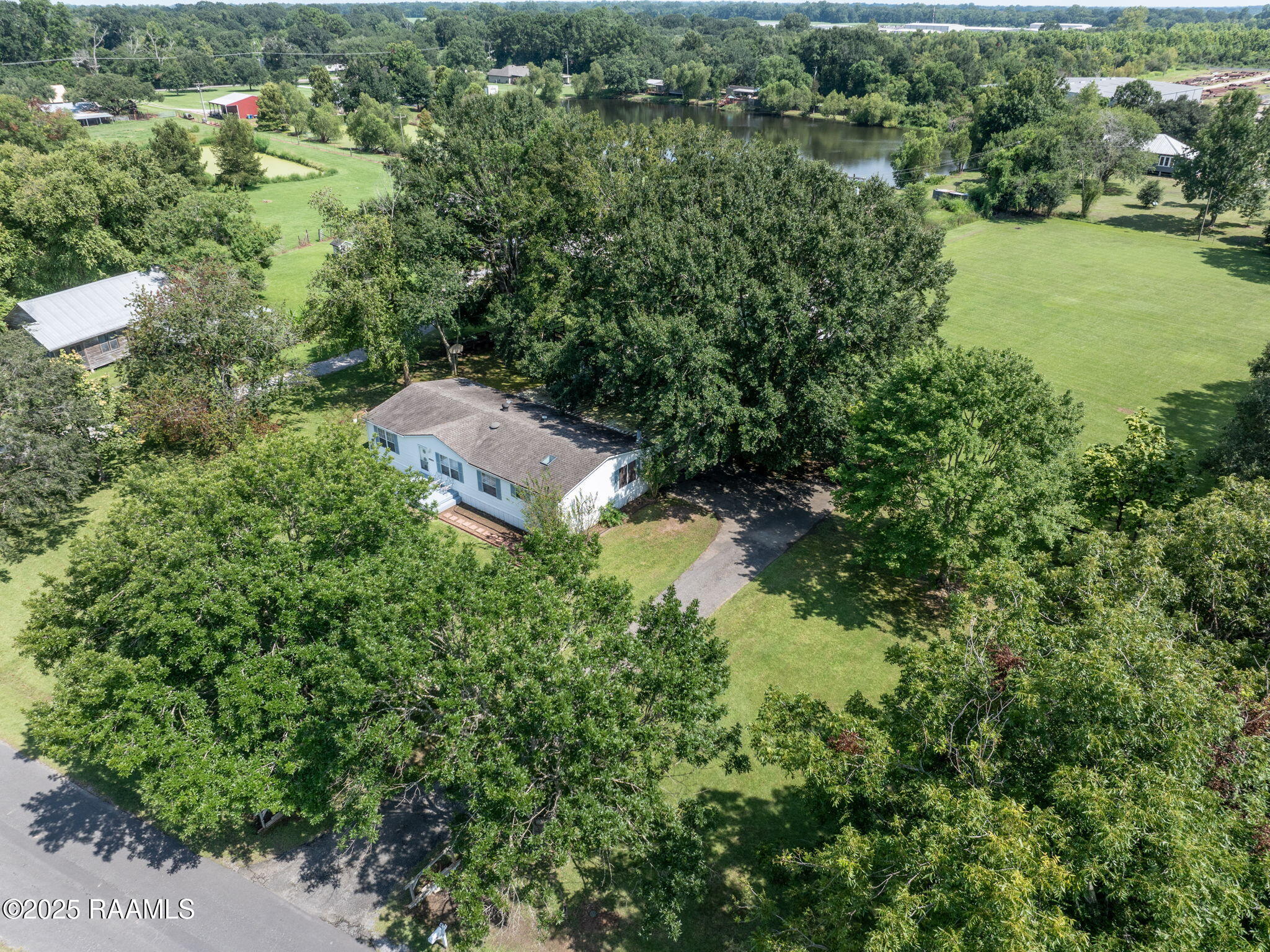 1039 Vieux Jacquet Road Broussard, LA 70518 - Photo 36 of 39