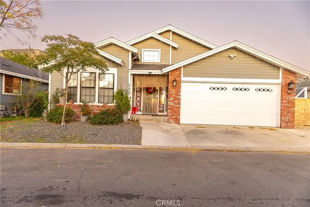 $360,000 | 13691 Gavina Avenue, Unit 505, Sylmar, CA 91342