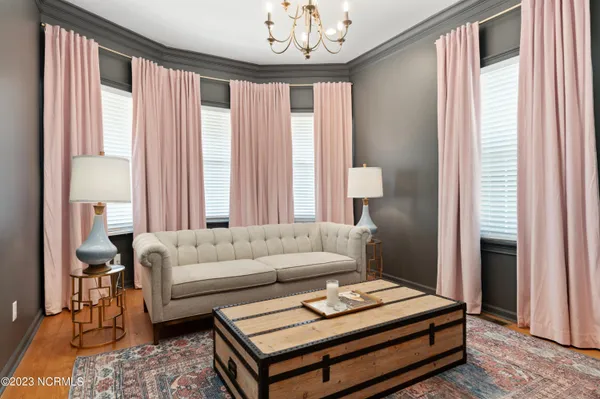 $3,350 | 305 Harnett Street, Wilmington, NC 28401