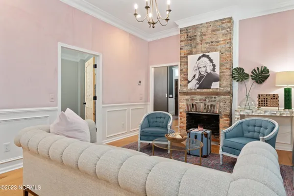 $3,350 | 305 Harnett Street, Wilmington, NC 28401