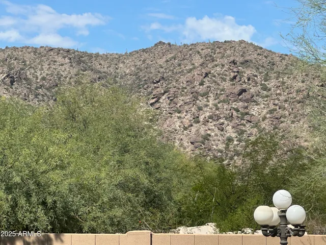 $2,499,000 | 3332 East Cherokee Street, Phoenix, AZ 85044