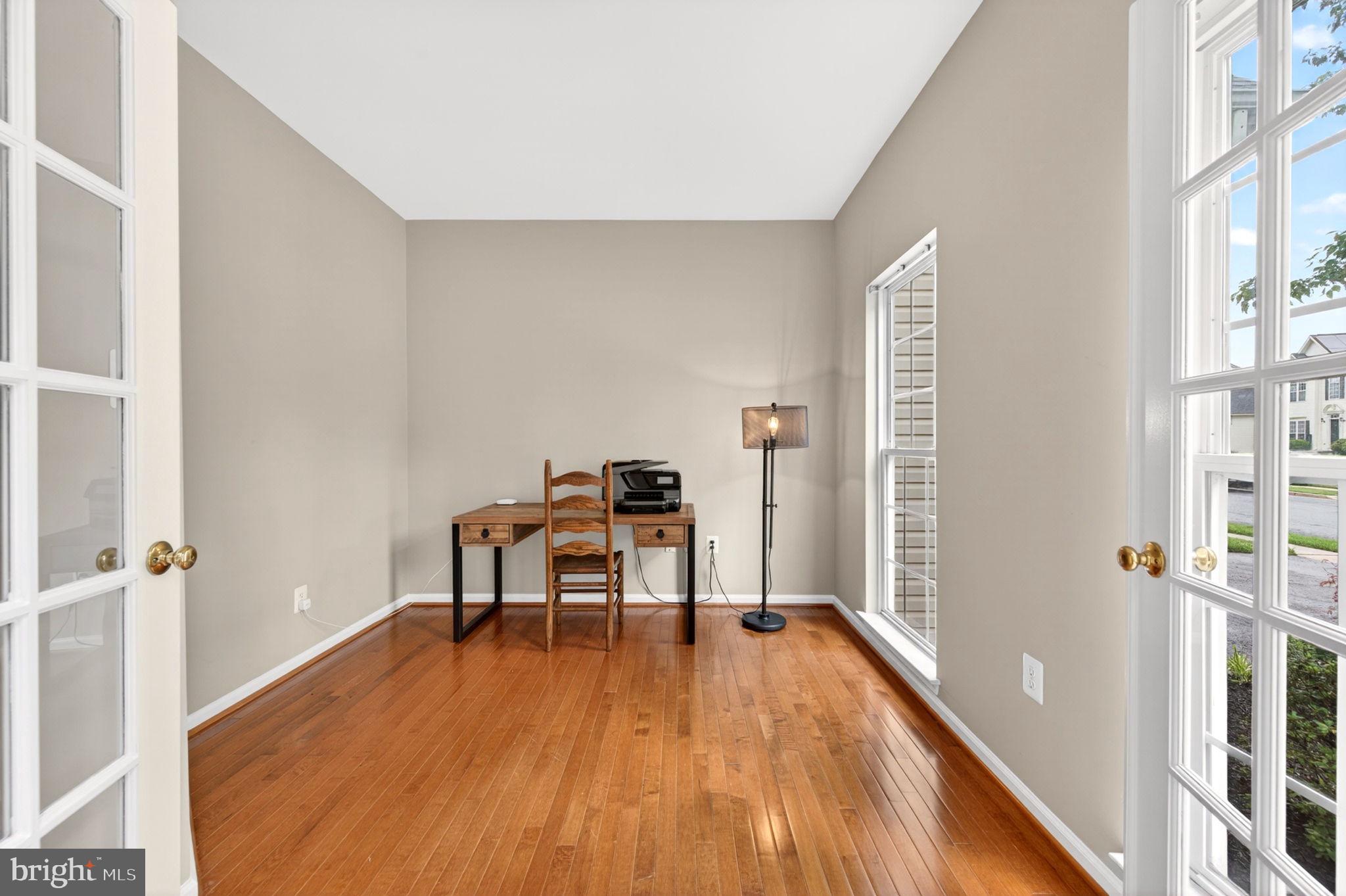 8 North Pointe Terrace Middletown, MD 21769 - Photo 22 of 74 Office