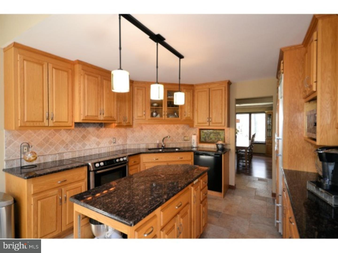 2802 Hill Road Green Lane, PA 18054 - Photo 8 of 25 Kitchen