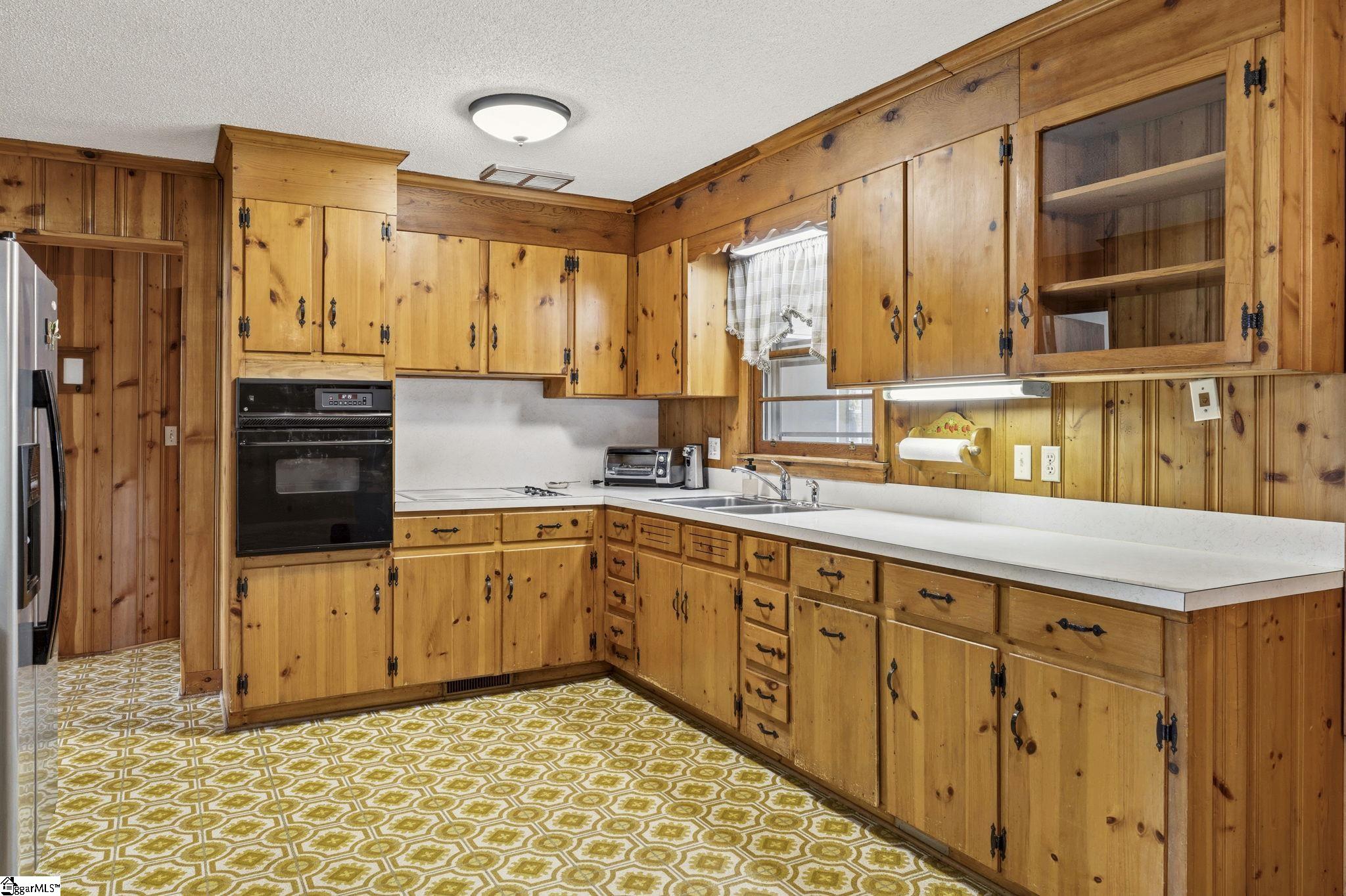 305 Nelson Drive Anderson, SC 29621 - Photo 5 of 36