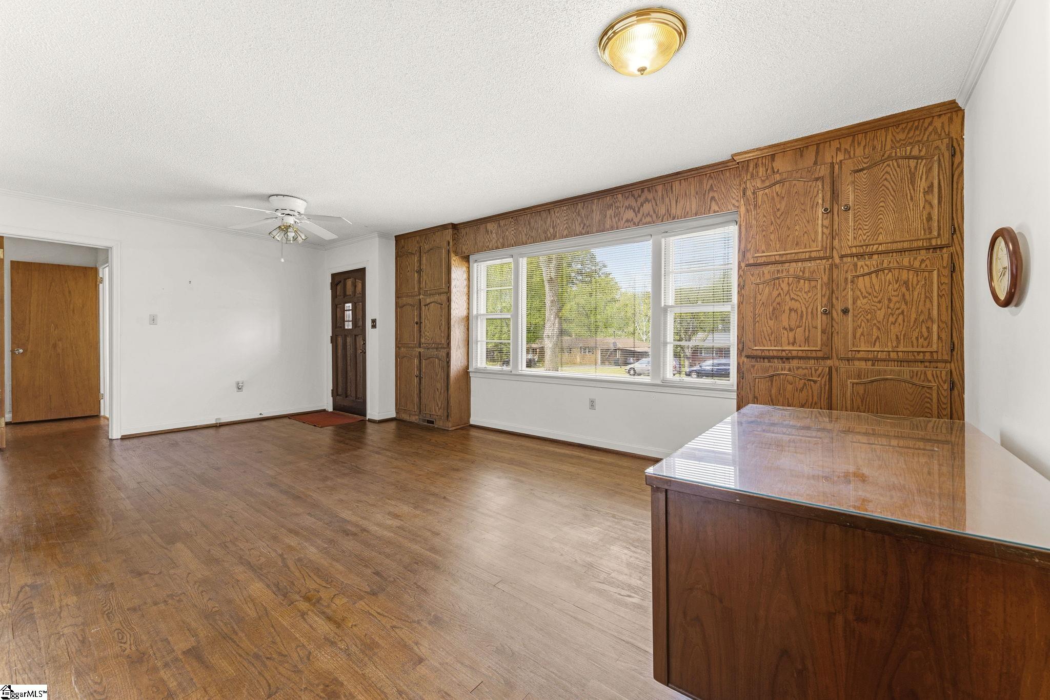 305 Nelson Drive Anderson, SC 29621 - Photo 8 of 36