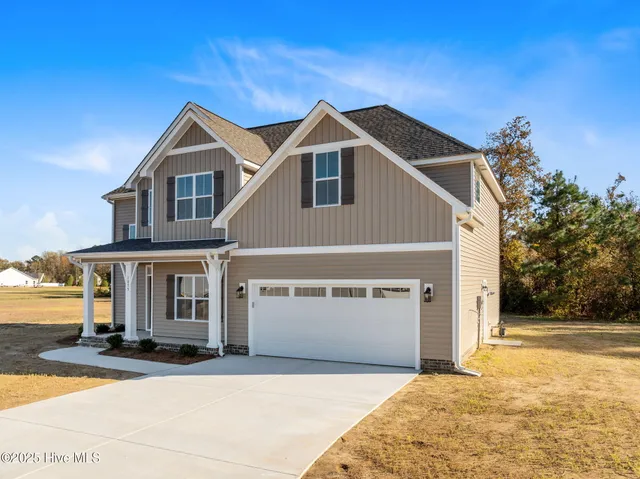 $424,900 | 1075 Buckley Drive, Grimesland, NC 27837
