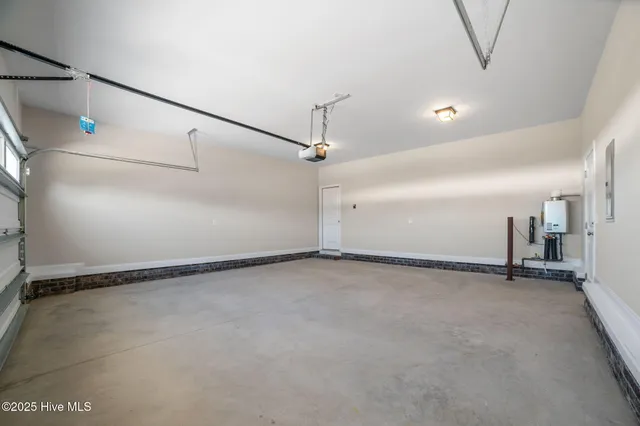 $424,900 | 1075 Buckley Drive, Grimesland, NC 27837