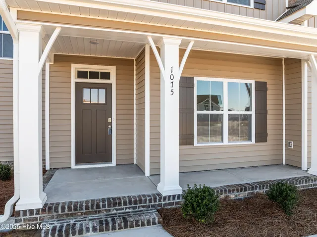 $424,900 | 1075 Buckley Drive, Grimesland, NC 27837