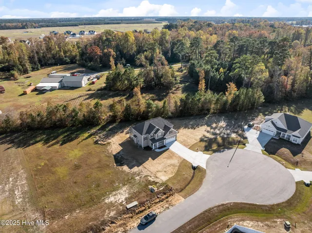 $424,900 | 1075 Buckley Drive, Grimesland, NC 27837