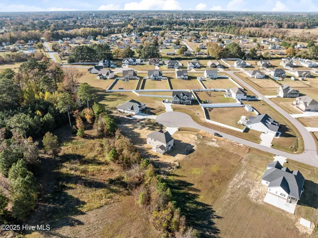 $424,900 | 1075 Buckley Drive, Grimesland, NC 27837