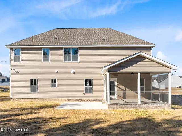 $424,900 | 1075 Buckley Drive, Grimesland, NC 27837