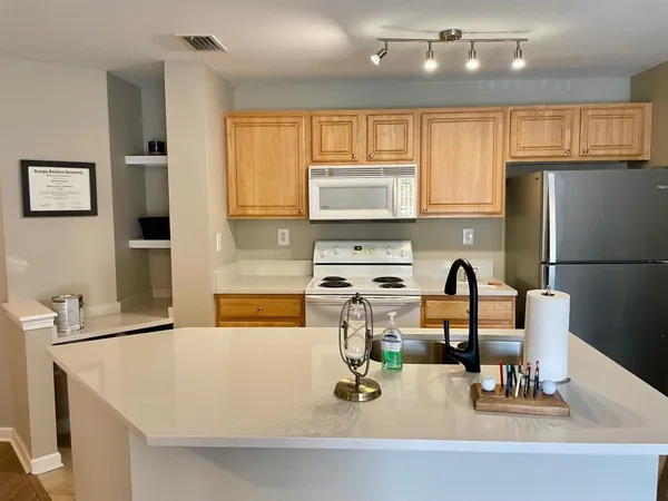 $1,400 | 425 South Villa San Marco Drive, Unit 103, St. Augustine, FL 32086