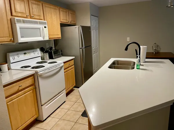 $1,400 | 425 South Villa San Marco Drive, Unit 103, St. Augustine, FL 32086