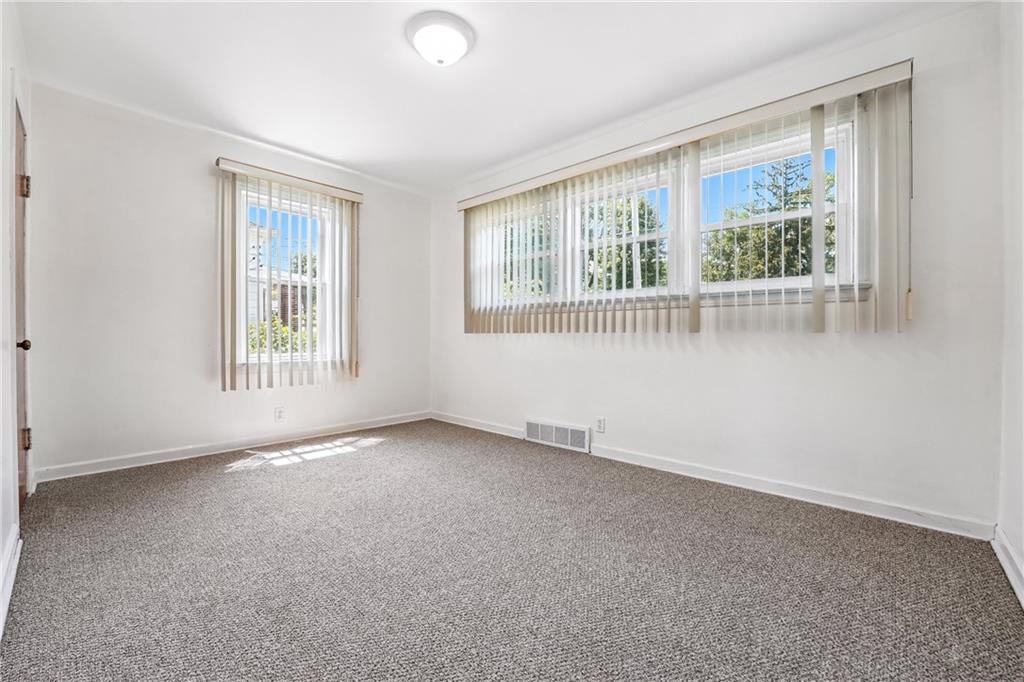 401 Grandview Avenue New Castle, PA 16101 - Photo 6 of 11