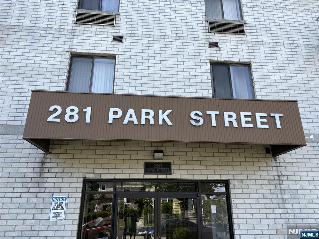 281 Park Street, Unit 2L Hackensack, NJ 07601 - Photo 18 of 18
