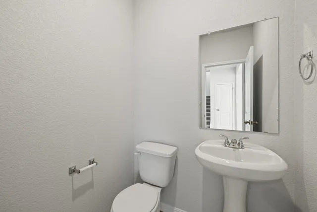 $329,999 | 372 Glocken Lane, Kyle, TX 78640