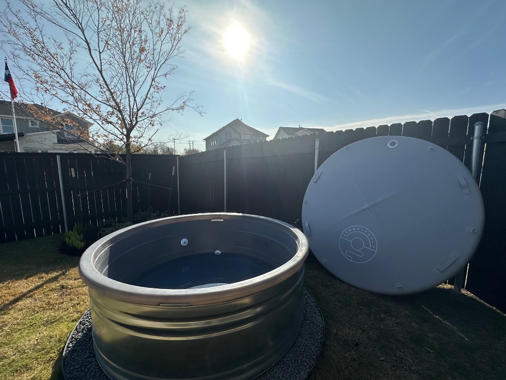372 Glocken Lane Kyle, TX 78640 - Photo 27 of 37 a table and chair sitting in wooden floor