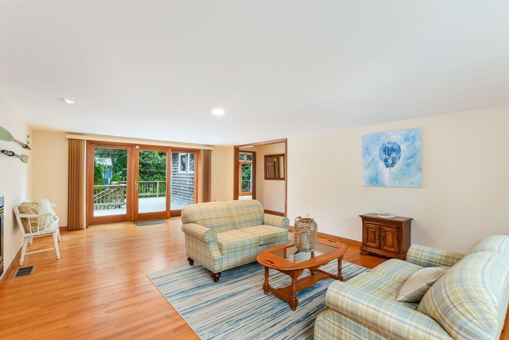 1065 Governor Prence Road Eastham, MA 02642 - Photo 12 of 38