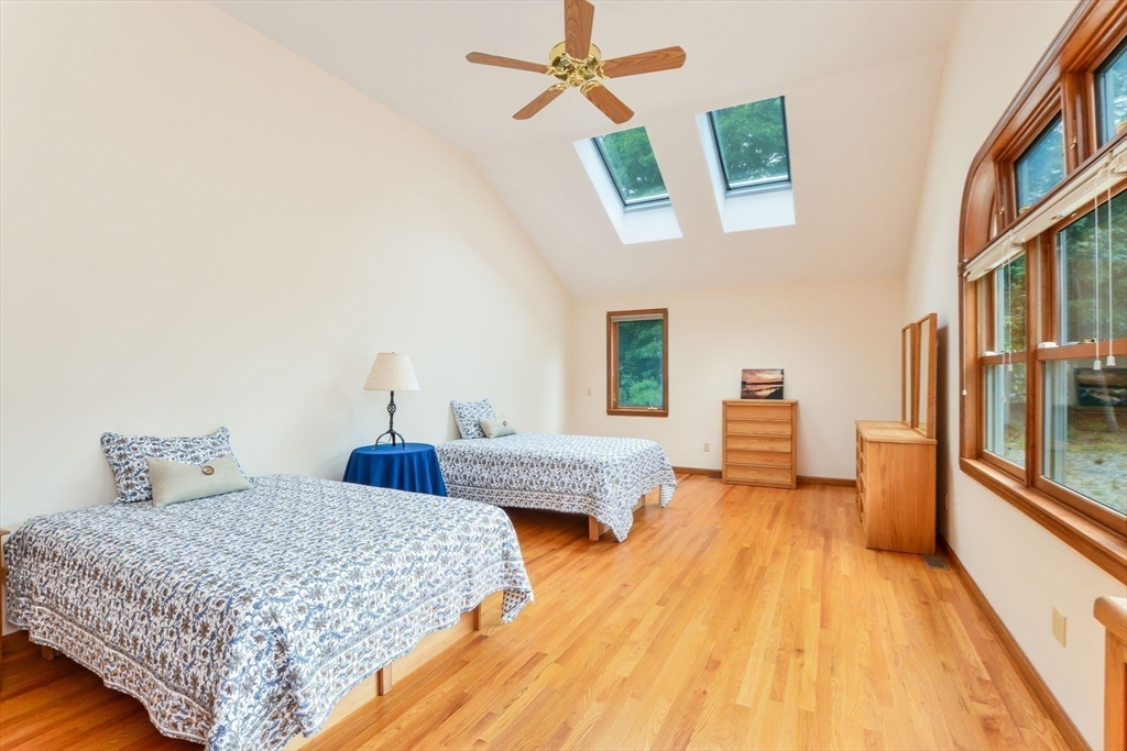 1065 Governor Prence Road Eastham, MA 02642 - Photo 21 of 38