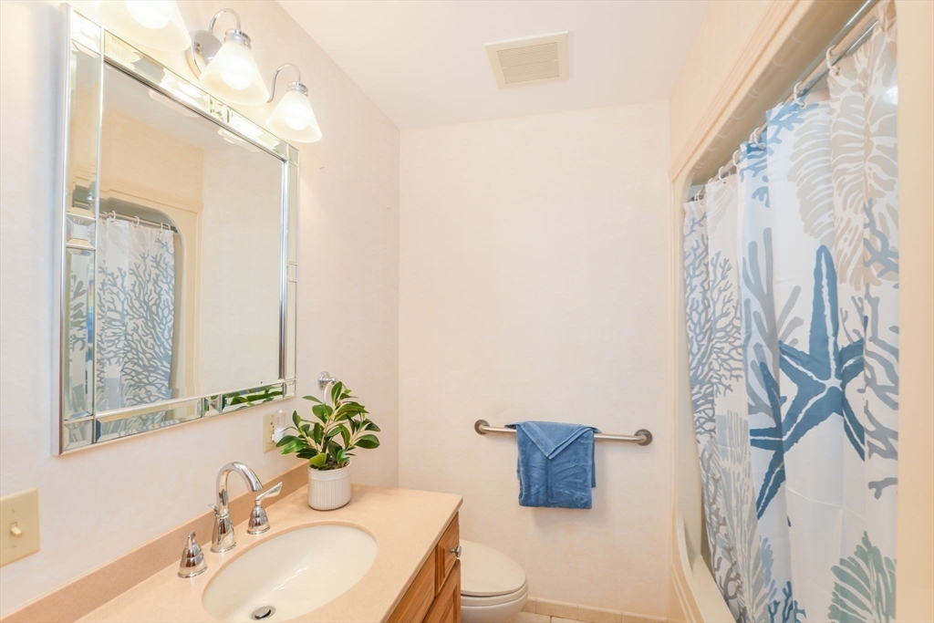 1065 Governor Prence Road Eastham, MA 02642 - Photo 23 of 38