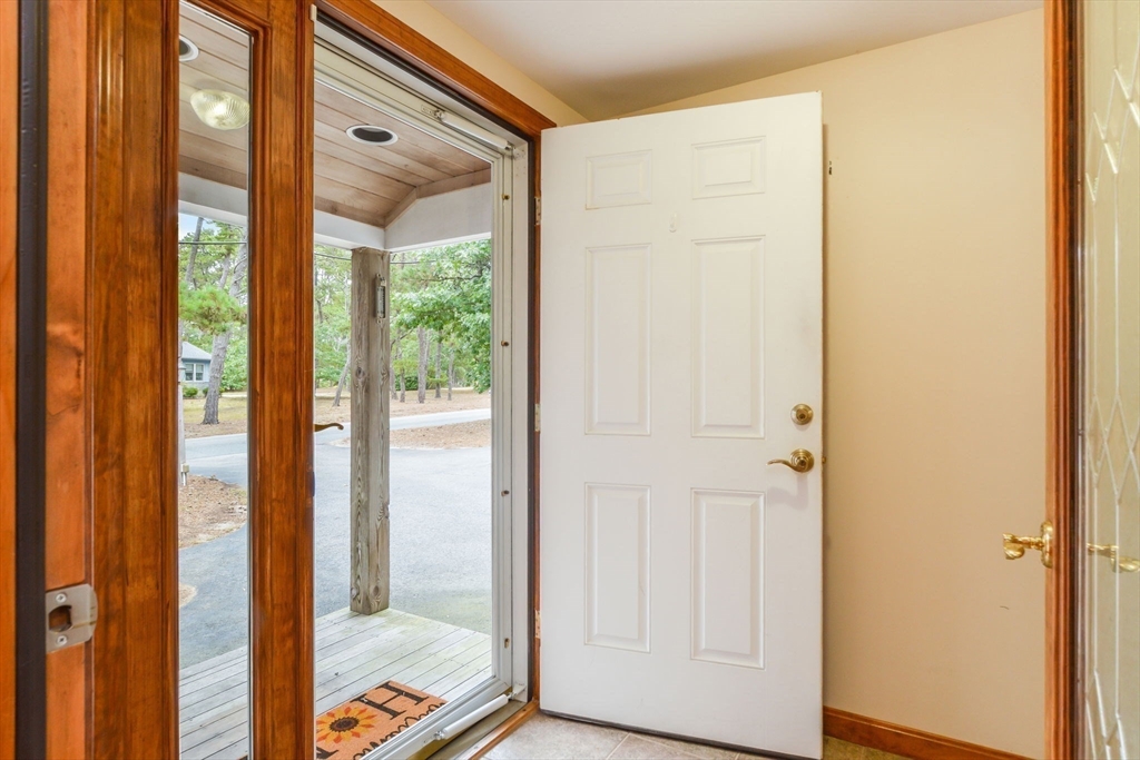 1065 Governor Prence Road Eastham, MA 02642 - Photo 24 of 38