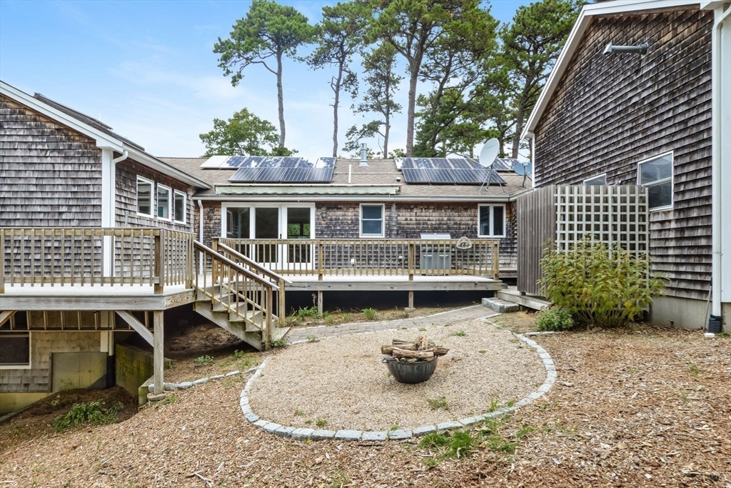 1065 Governor Prence Road Eastham, MA 02642 - Photo 29 of 38