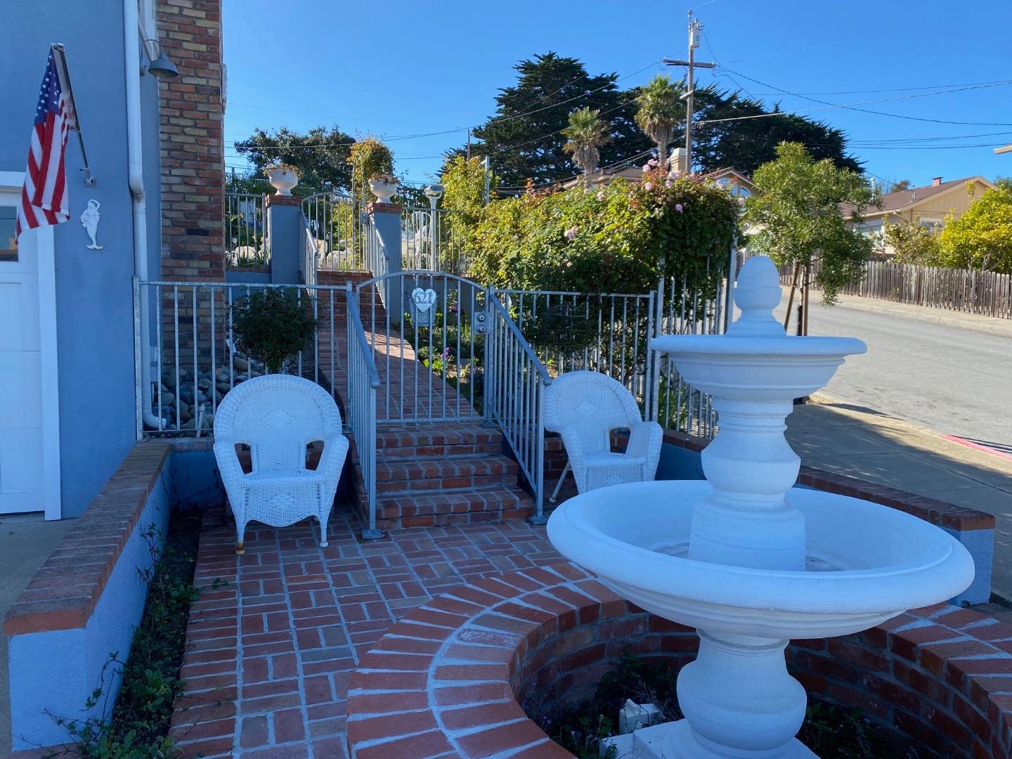 621 McClellan Avenue, Unit STUDIO Monterey, CA 93940 - Photo 3 of 32 a view of a chair in a patio