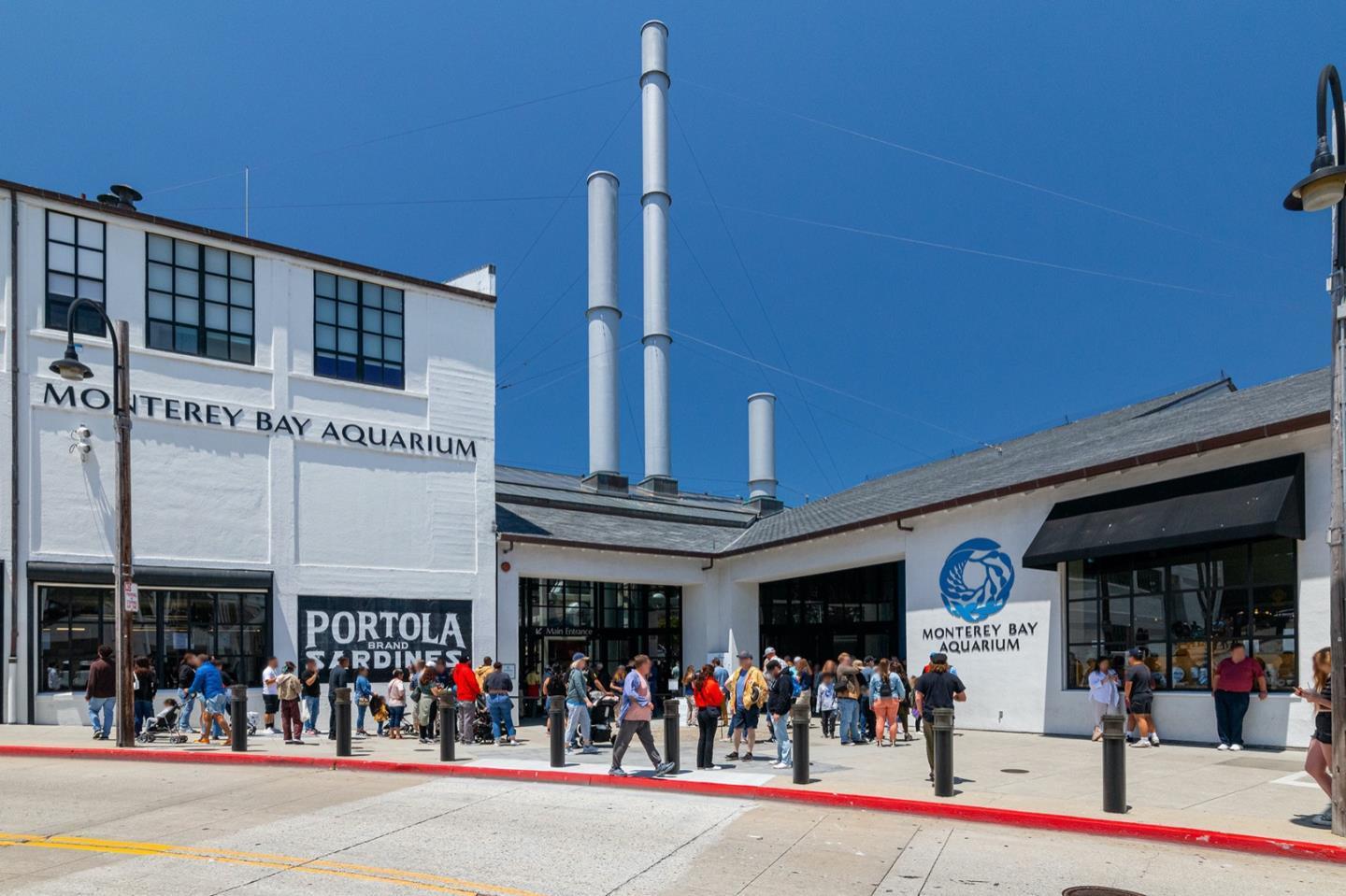 621 McClellan Avenue, Unit STUDIO Monterey, CA 93940 - Photo 32 of 32 a view of street with shops