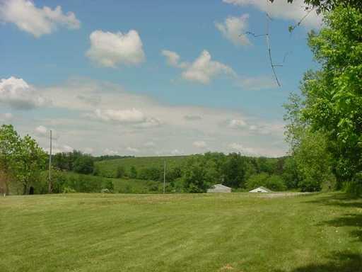 118 Patterson Road Finleyville, PA 15332 - Photo 8 of 8 Yard/Garden.